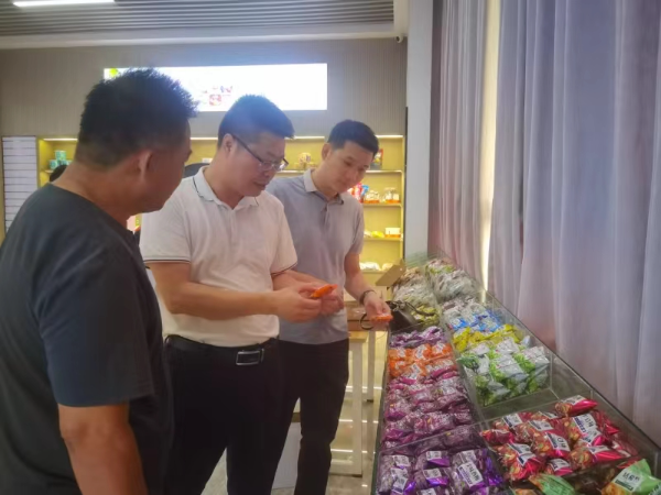 图1.jpg